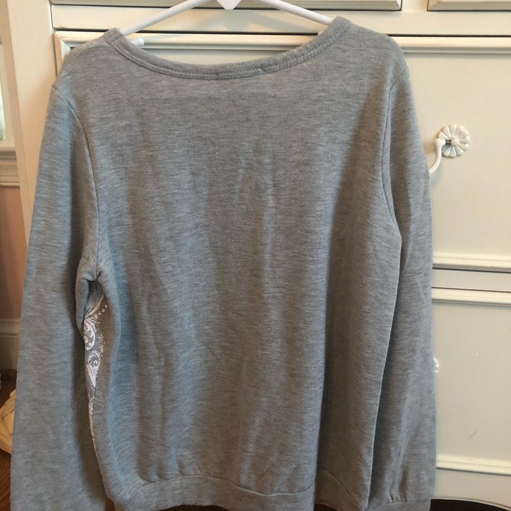 Soprano Sweater - Picture 2 of 2